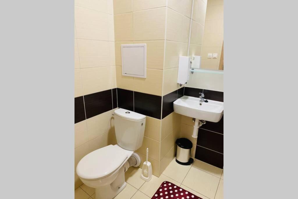 Apartman Solax, Ucnovska 8, Kosice Saca Exteriör bild